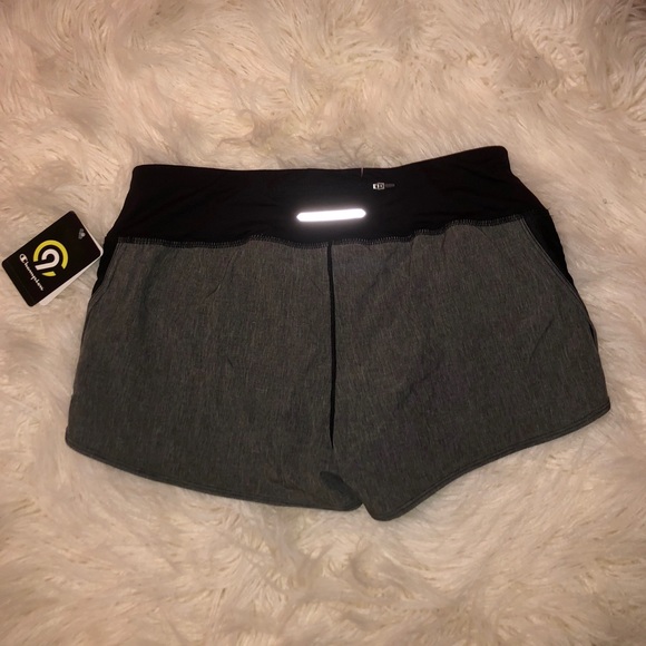 Champion Shorts - Picture 2 of 8